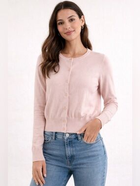 Feminine Light Pink Crewneck Button-Front Sweater Cardigan
